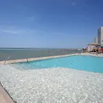 Morros City-Beachfront 29Th Floor 2 Bedroom Condo