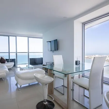 Morros City-beachfront 29th Floor 2 Bedroom